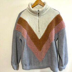 Long Sleeve Fleece cozy Pullover Size M